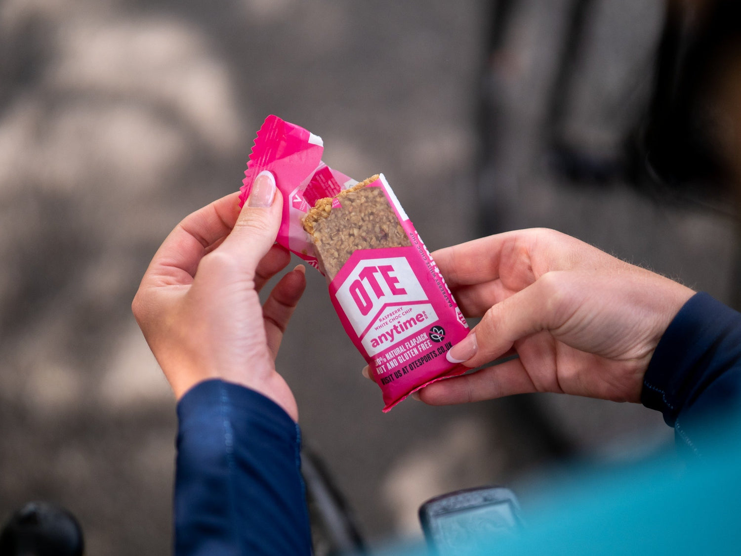 Raspberry White Choc Chip Anytime Bar
