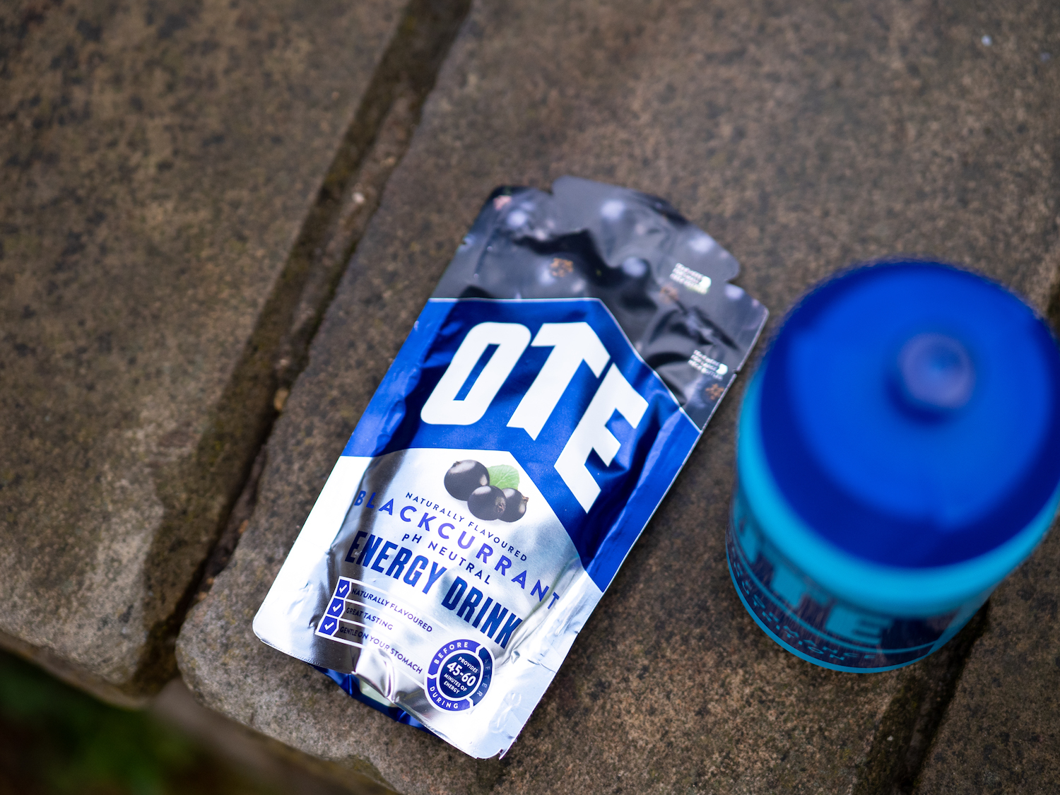 Sipping energy drink is one way to take on carbohydrates for exercise